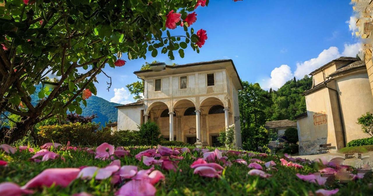 Al Vicolo Del Gallo Varallo Exterior foto
